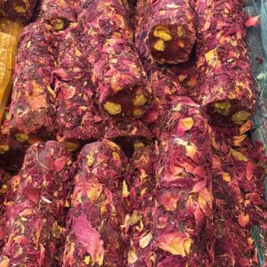 Gül Yapraklı Fıstıklı Fitil Lokum (500gram)